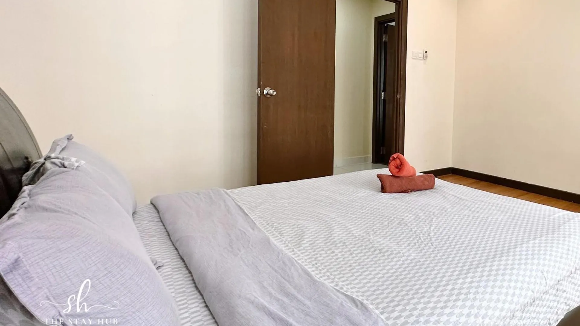 Regalia Residence The Sky Pool Suite Kuala Lumpur