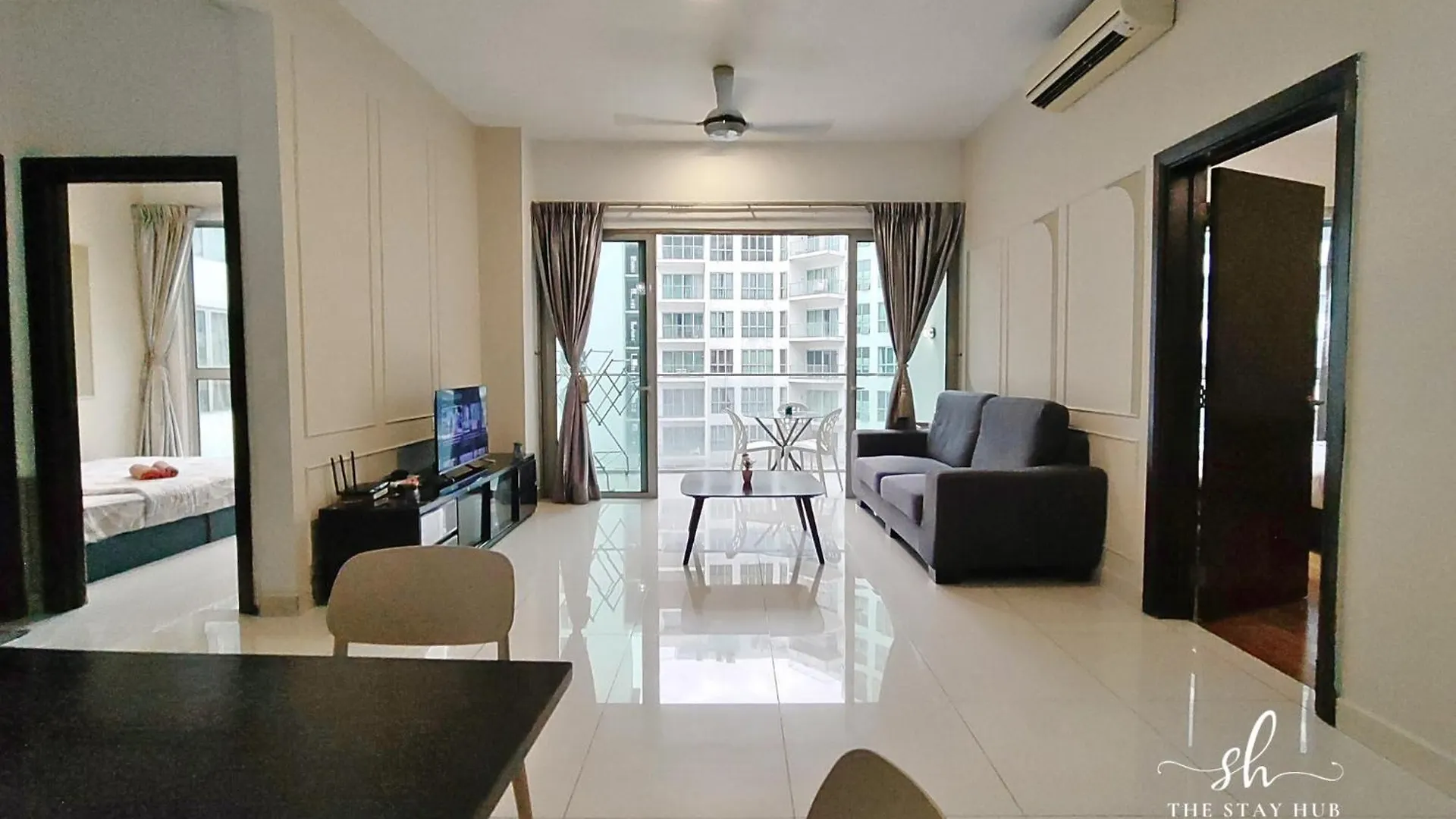 Regalia Residence The Sky Pool Suite Kuala Lumpur