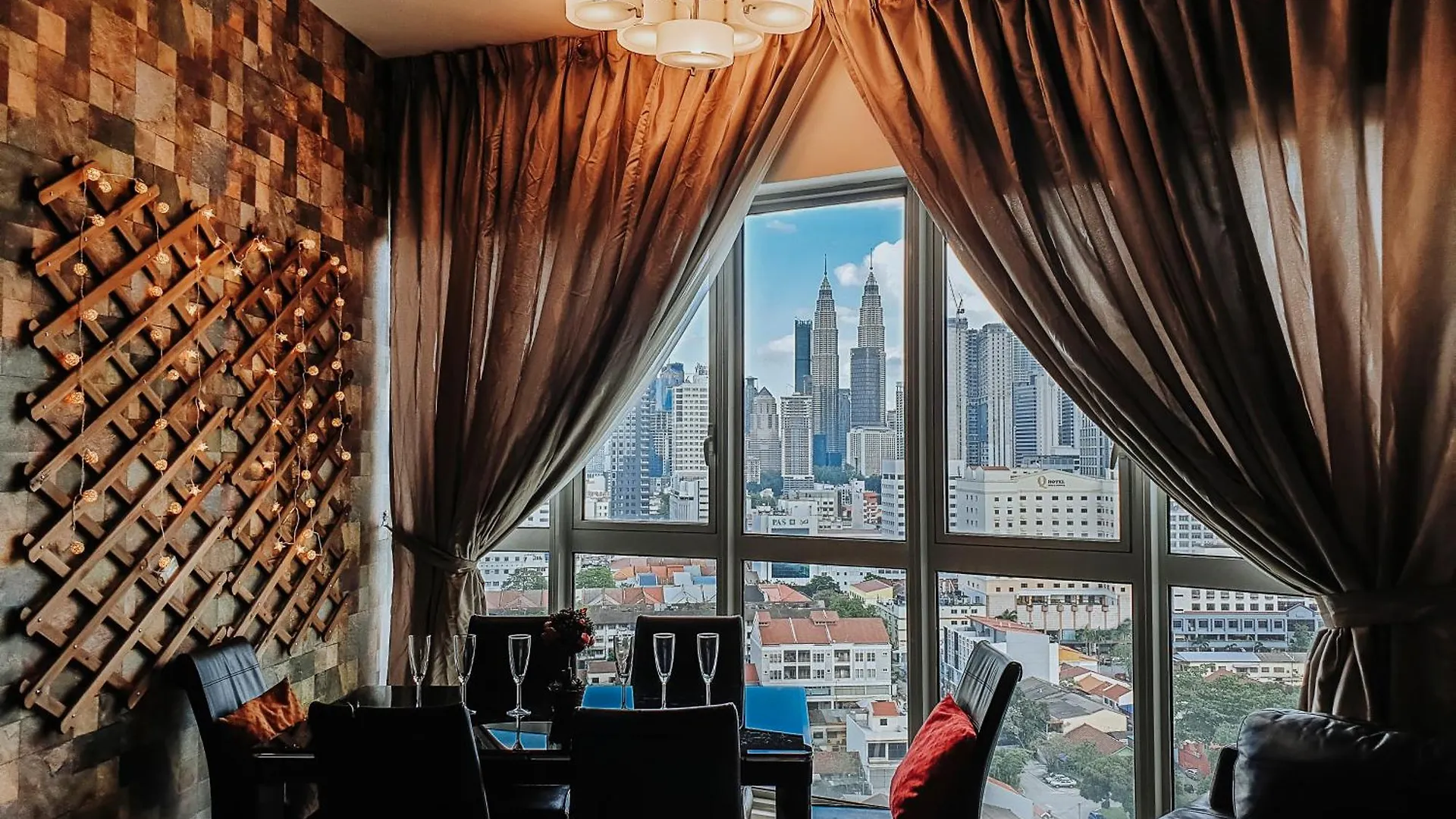 Regalia Residence The Sky Pool Suite Kuala Lumpur 0*,  Malaysia