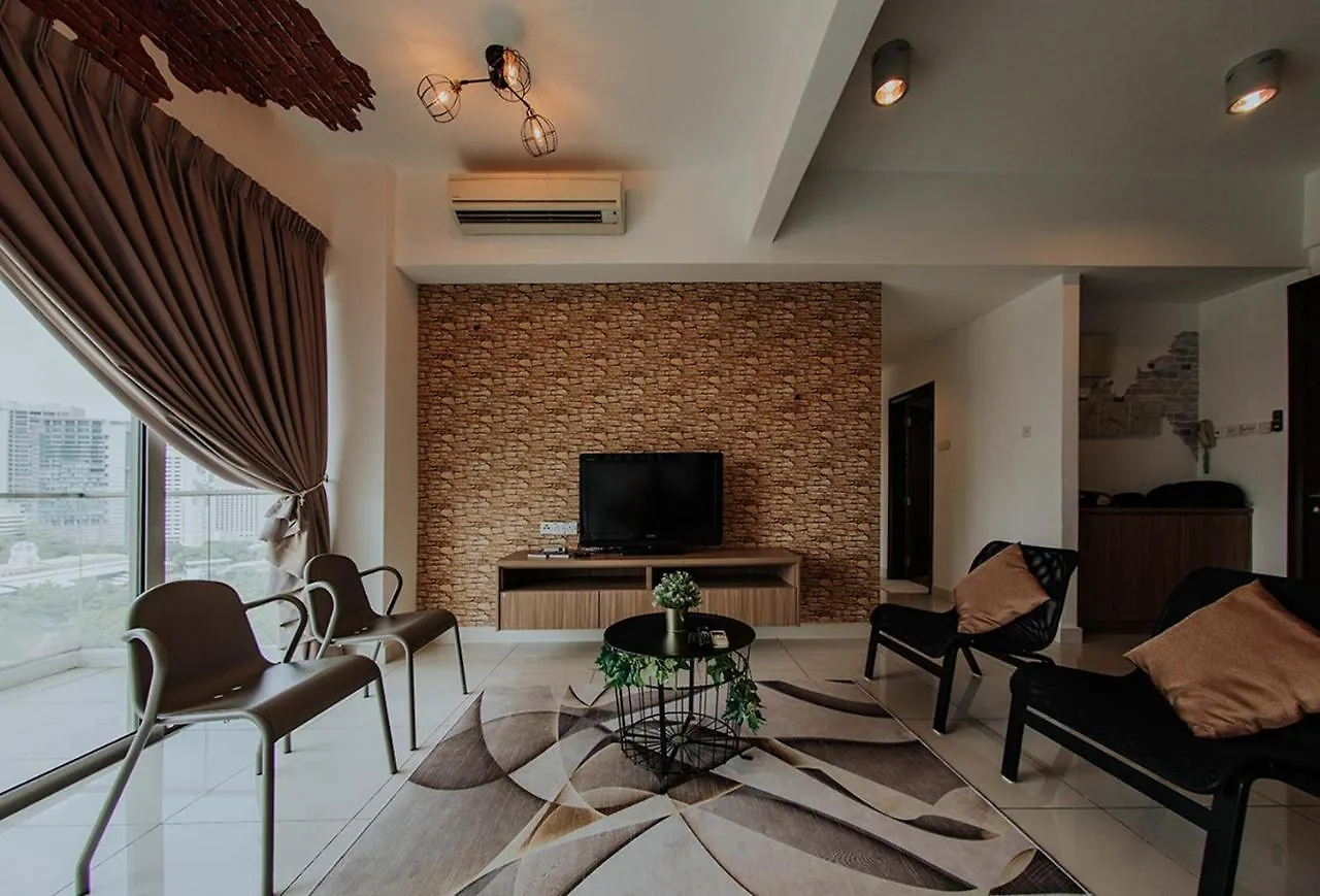 Regalia Residence The Sky Pool Suite Kuala Lumpur